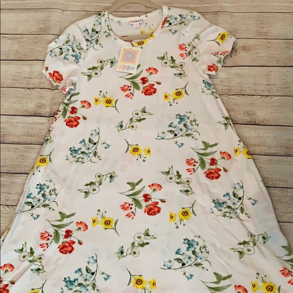Lularoe floral Jessie